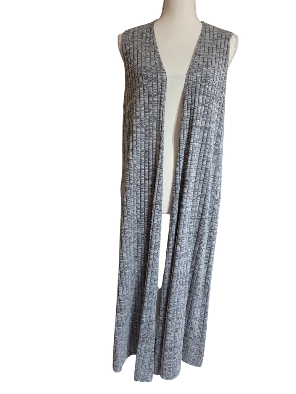 LuLaRoe Gray Ribbed Open Duster Vest